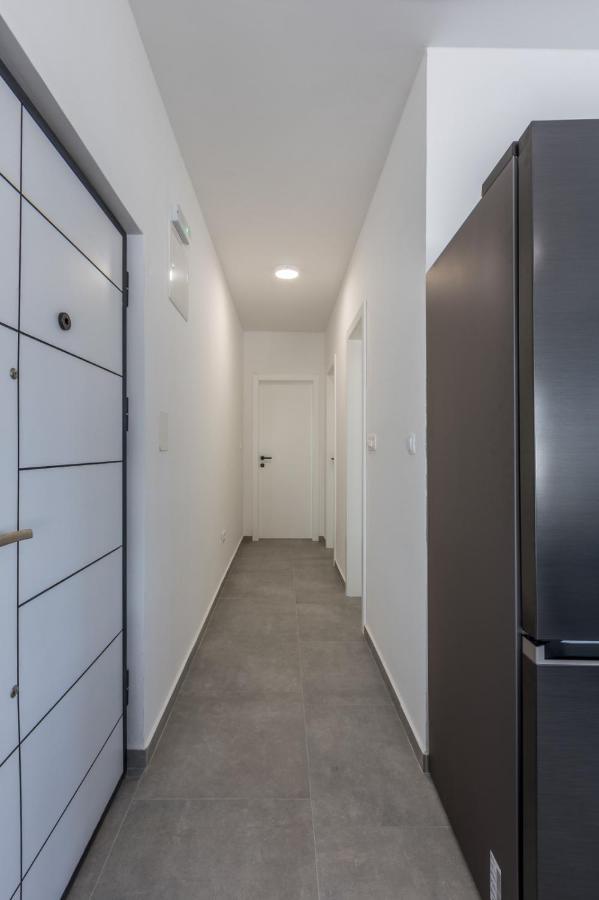 Carpe Diem Luxury Apartments Rogoznica  Luaran gambar